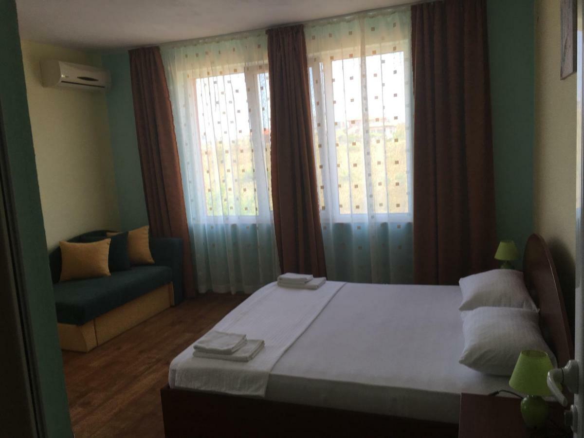 Свети Кирил Лозенец Hotel Kültér fotó